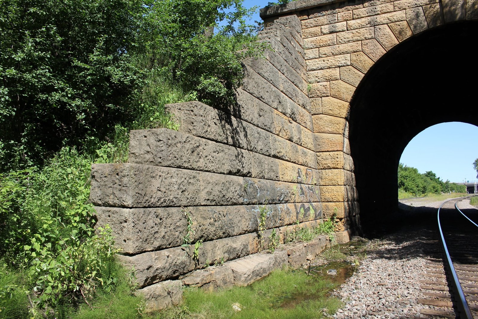 Southwest wing wall